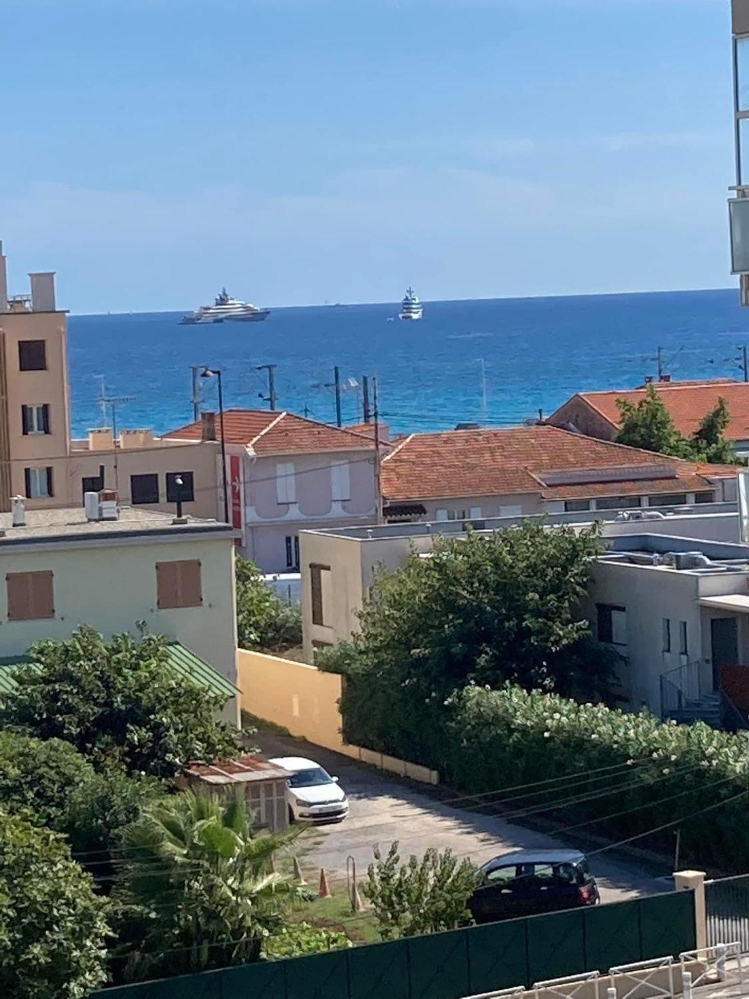 Appartement Vue Mer Acces Plage Antibes Exterior foto